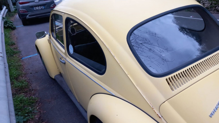 ein auto, das eine ära prägte: fotos des freundlichen gelben exemplars