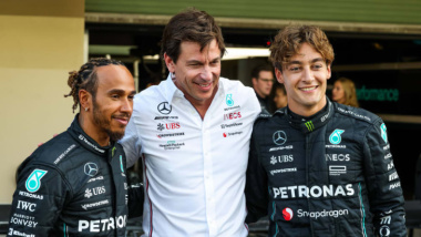 Wolff verlängert Vertrag als Mercedes-Teamchef