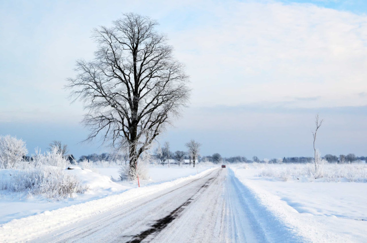 sicheres autofahren im schnee