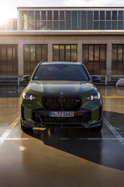 hingucker im tarn-look: bmw x5 m60i in urban green