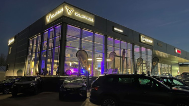 Koch Auto Gruppe: Neuer Showroom für Seat, Cupra und Yamaha