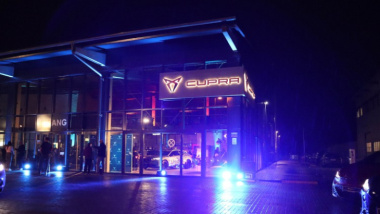 Cupra: Auto Bierschneider eröffnet neuen Showroom