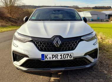 Der Renault Arkana: SUV-Coupé als E-Tech Hybrid