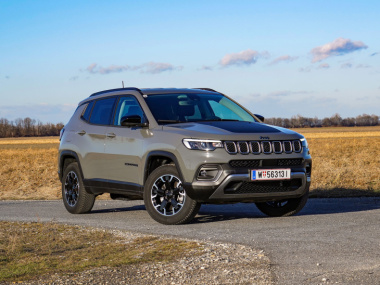 Jeep Compass 1.3 PHEV 240 PS AT 4xe Overland im Test