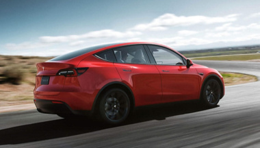 Elektro-Fahrzeug-Hersteller   Stundensatz 266.000 Euro: Anwälte fordern absurd hoch erscheinendes Honorar von Tesla