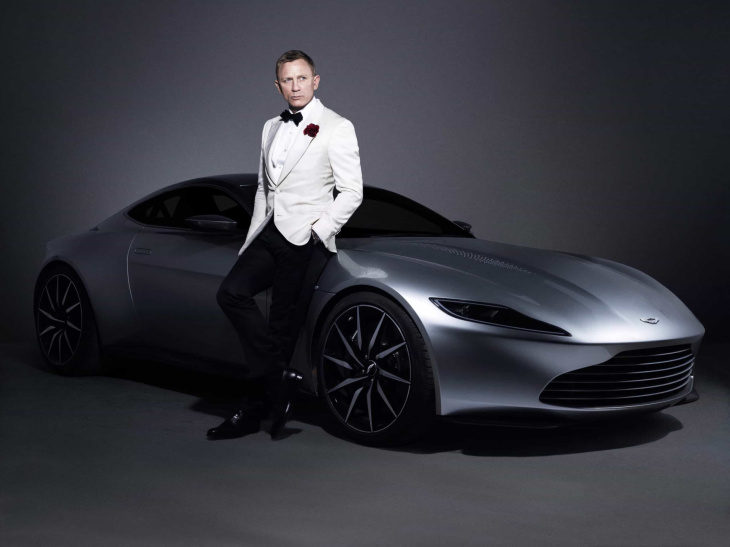 die liebe zwischen 007, der britischen königsfamilie und aston martin
