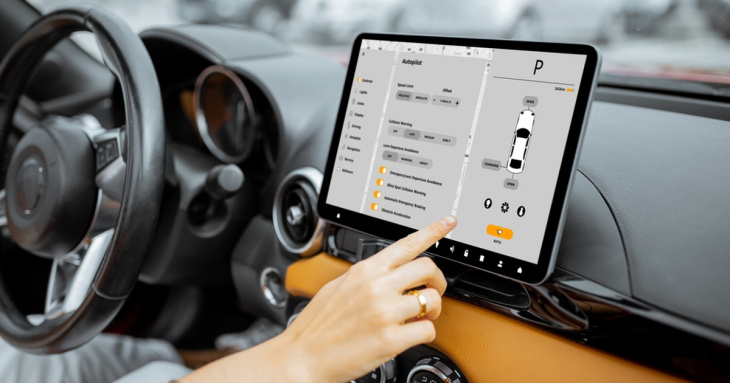 touchscreens in autos erhöhen unfallrisiko, warnt euro ncap