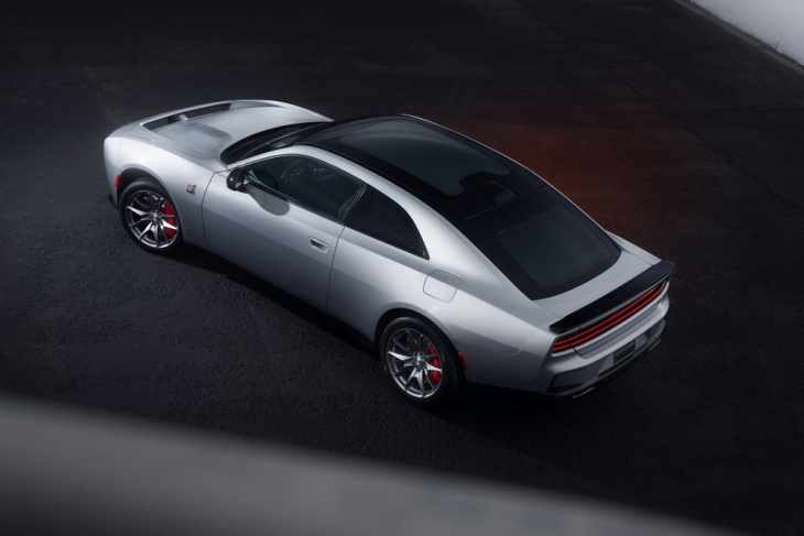 dodge charger als e-muscle car mit 670 ps