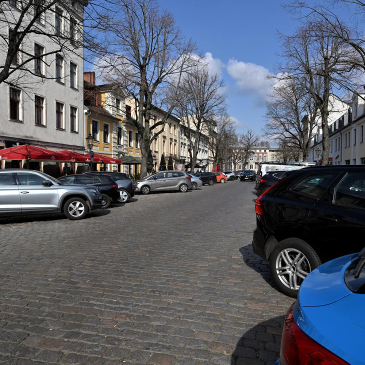 autoarme dortustraße in potsdam: erste schilder schon ab dieser woche