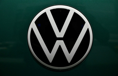Mehr Autoverkäufe: Volkswagen steigert 2023 Nettogewinn und Umsätze deutlich