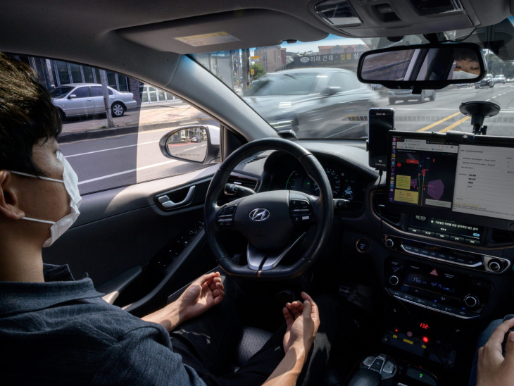 autonomes fahren: assistenzsysteme können mehr probleme schaffen, als lösen, zeigt eine untersuchung