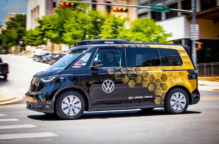 volkswagen admt schließt entwicklungs- und kooperationsvertrag für autonomes fahren mit mobileye