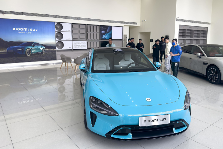 neuer konkurrent für tesla und byd: xiaomi bringt erstes e-auto auf den markt