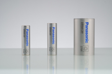 Bald Batterien von Panasonic im Mazda