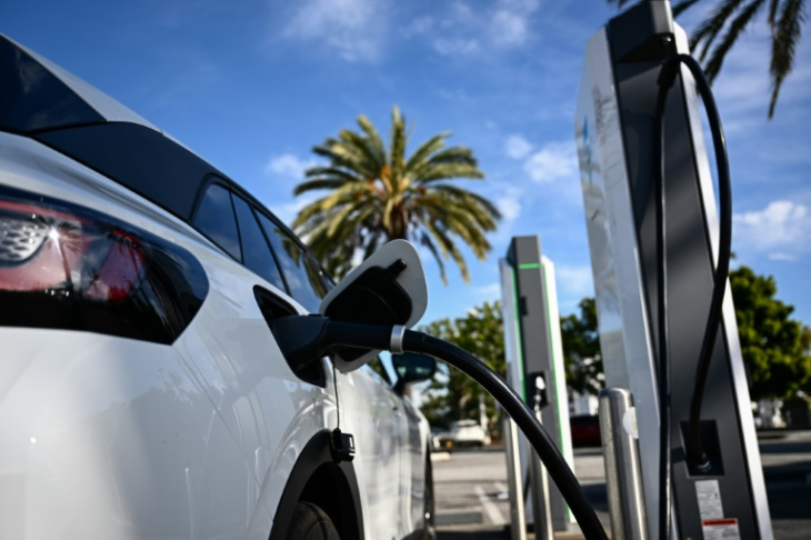 studie: e-auto-boom führt in teilen kaliforniens zu rückgang von co2-emissionen