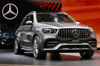 Motorausfall wegen Softwarefehler: Mercedes-Benz ruft weltweit rund 261.000 SUVs zurück
