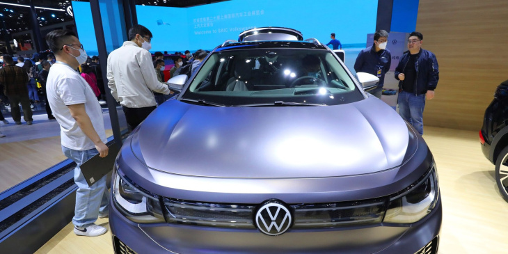 marktanteil schrumpft - elektro-schock: deutsche autokonzerne verlieren den anschluss in china