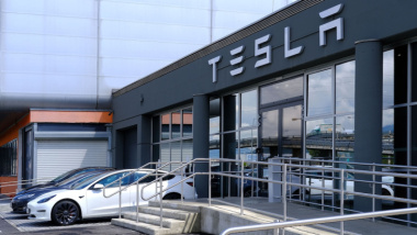 Tesla in der Krise – günstigere E-Autos angekündigt