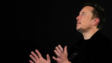 Tesla: Elon Musk will billigere Modelle schneller produzieren