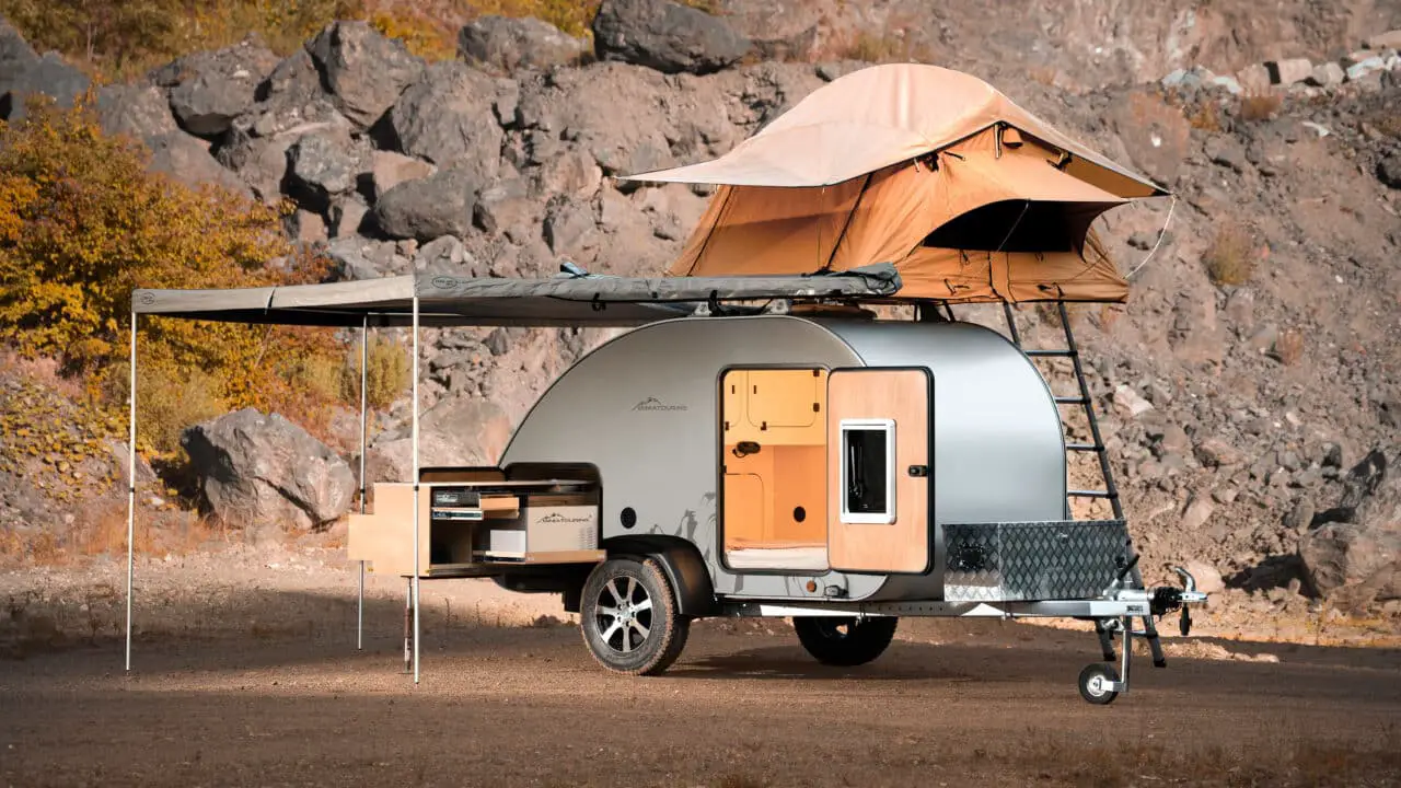 innovativer miniatouring m24: kompaktes caravan-wunder?