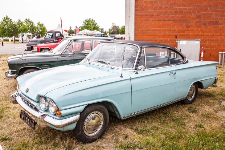 die ersten autos dieser berühmtheiten werden sie überraschen!