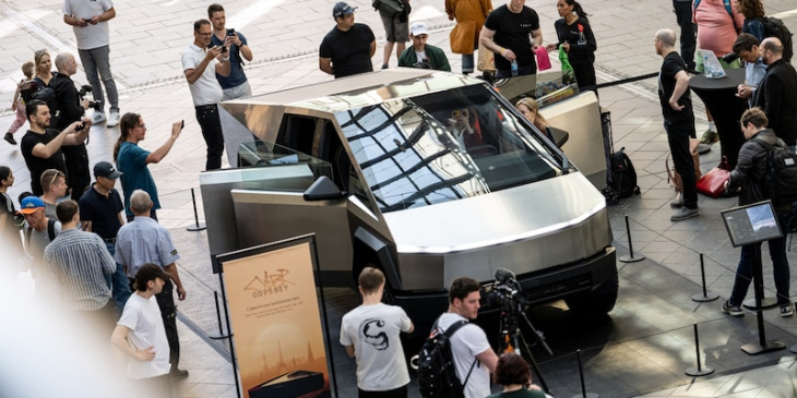 in „mall of berlin“ - tesla präsentiert erstmals seinen „cybertruck“ in deutschland