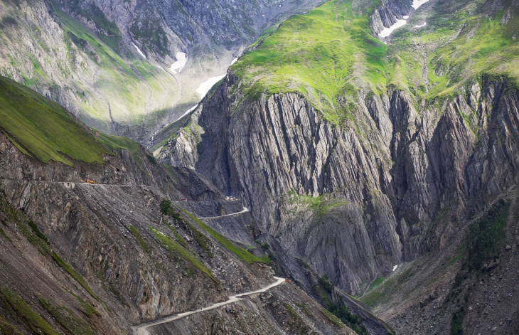 das sind die gefährlichsten straßen der welt in spektakulären bildern