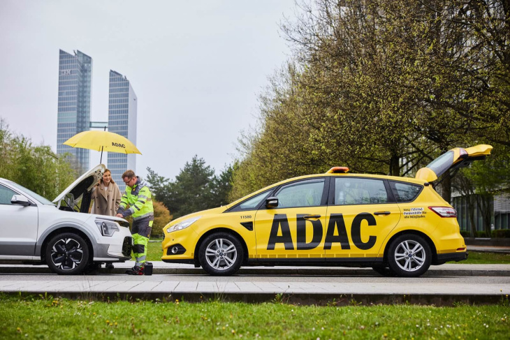 alternativlos: adac bekennt sich zur elektromobilität