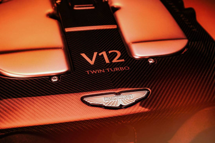 Aston Martin entwickelt neuen V12-Biturbo