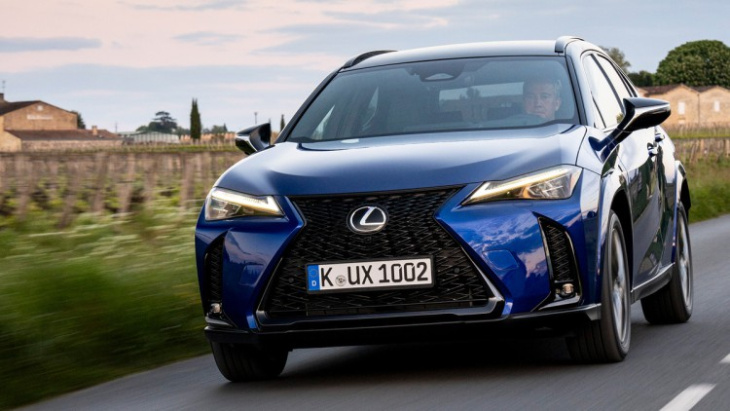 lexus ux 300h: später entschluss