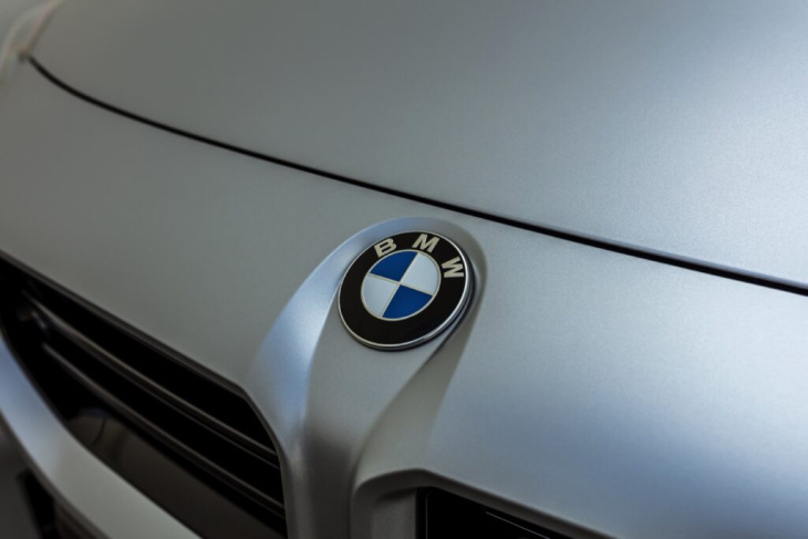 frozen silver statt schwarz: matt-folierung am bmw m2 g87