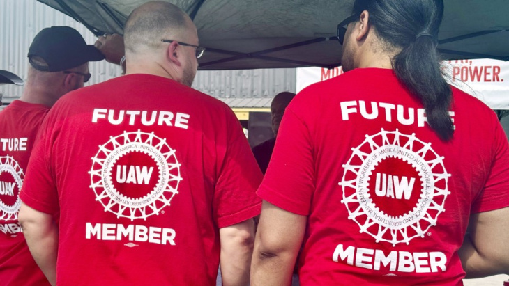 united auto workers: gewerkschaft scheitert bei mercedes-benz