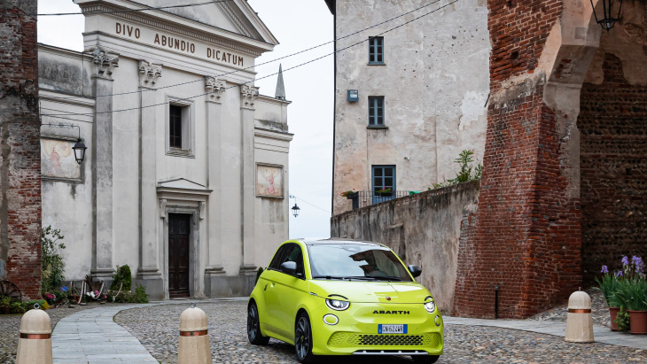 elektroautos aus italien: mit diesen modellen wollen maserati, alfa romeo und co. überzeugen