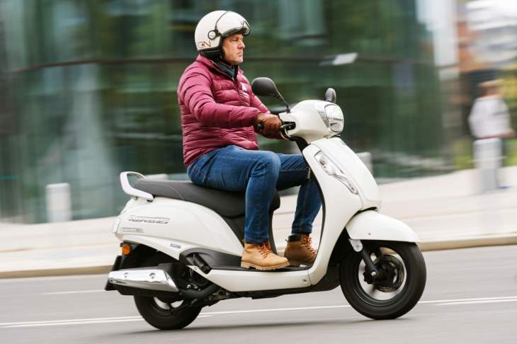 test: suzuki address 125, neue anschrift,  frische talente