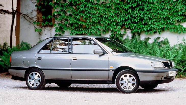 lancia dedra (1989-2000): klassiker der zukunft?