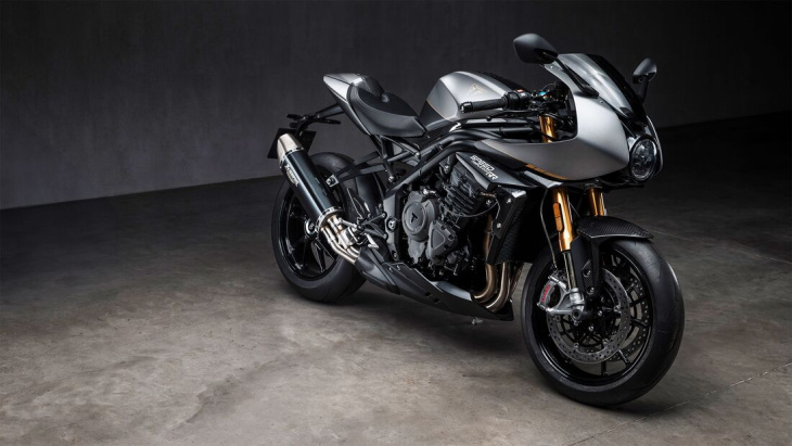 streng limitiert: 2024 triumph speed triple 1200 rr breitling edition