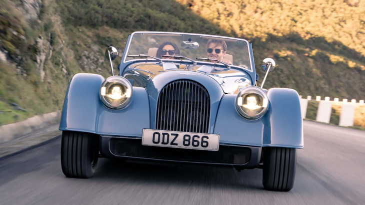 morgan plus four (2024): neue technik im klassischen gewand