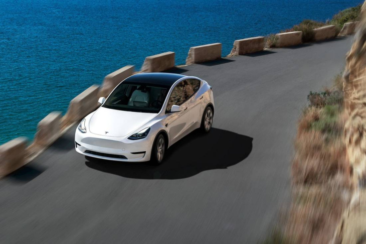 Tesla hat ein Parkplatzproblem - Preise für Model Y sinken