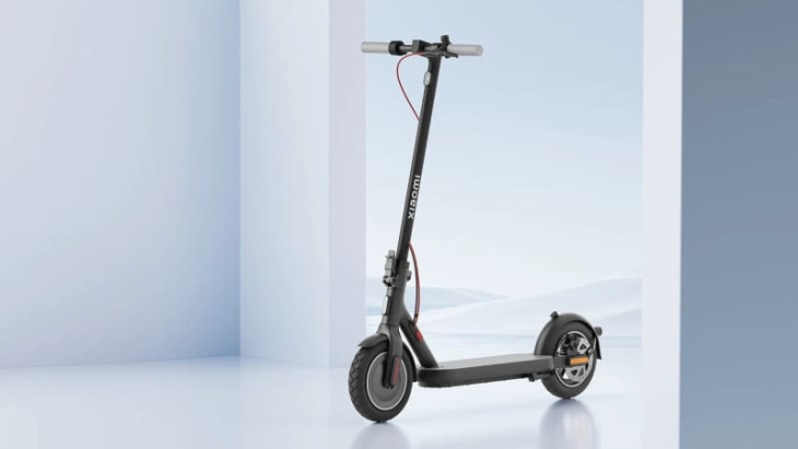 amazon verkauft e-scooter von xiaomi mit abs und sturzerkennung zum sparpreis