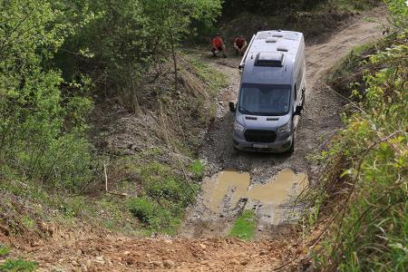 beweist sich der dauertest-camper im offroad-test?