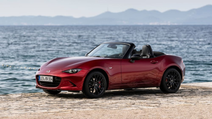 bildergalerie: der mazda mx-5 (2024) und seine vorgänger - kicker