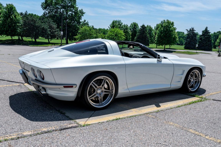 einzigartige rossi sixtysix corvette in michigan zu verkaufen