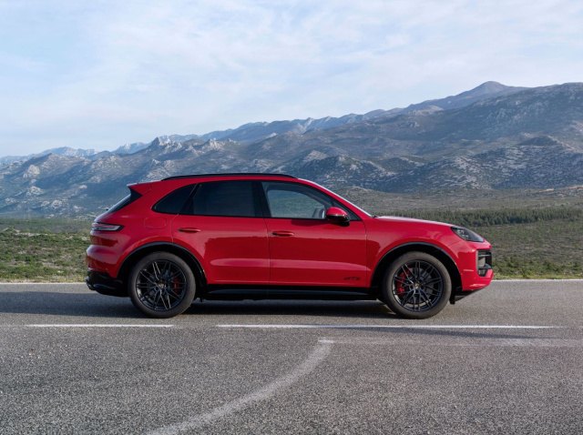 dynamik-transplantation - 2024er porsche cayenne gts i m fahrbericht