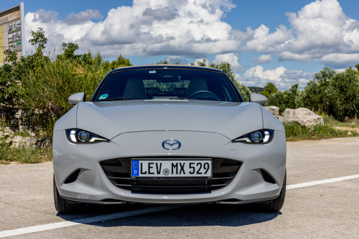 mazda mx-5 - kleine roadster-legende aufgefrischt