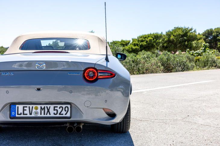 mazda mx-5 - kleine roadster-legende aufgefrischt