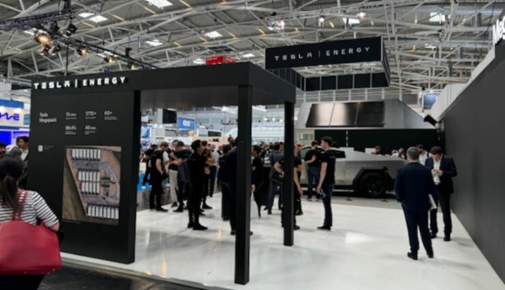 aktuell: tesla zeigt auf messe in münchen powerwall 3 – und bidirektionalen cybertruck