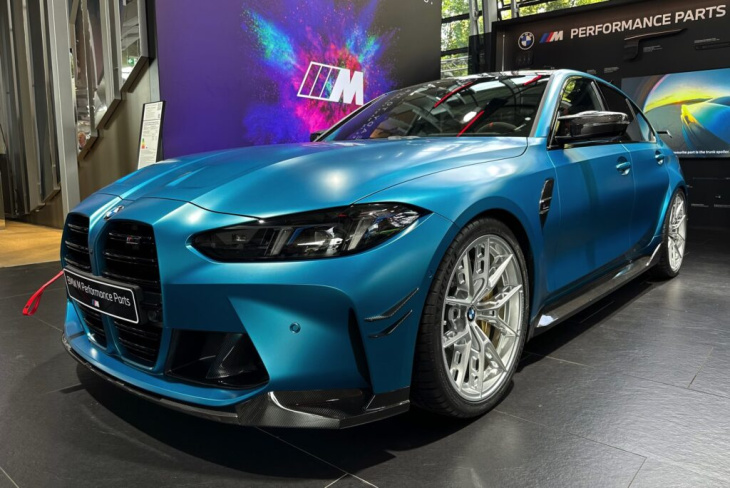 frozen tulum blue: bmw m3 facelift mit m performance parts