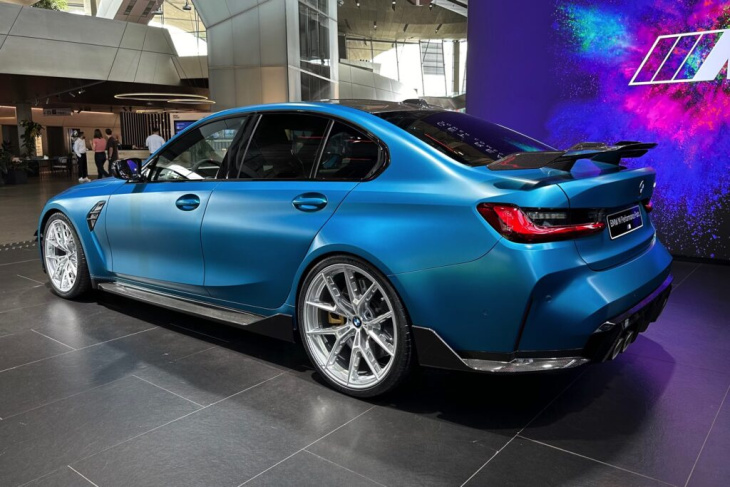 frozen tulum blue: bmw m3 facelift mit m performance parts