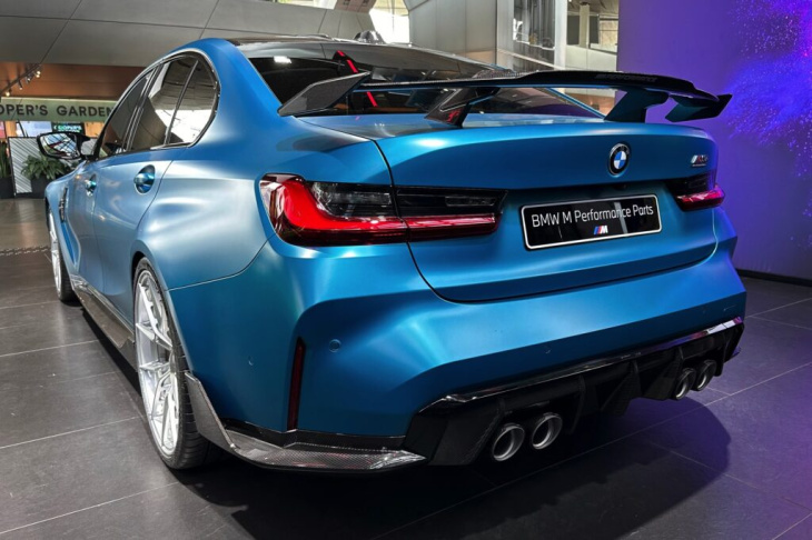 frozen tulum blue: bmw m3 facelift mit m performance parts