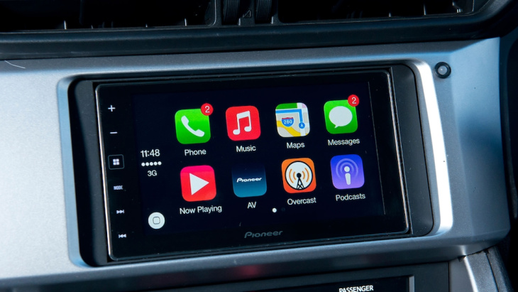 integration von apple carplay beim autokauf entscheidend